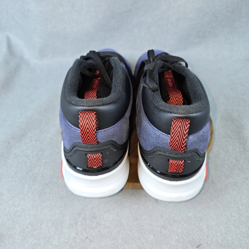 Men's Adidas Cloud Foam sued racer Blue and Black Sneakersmens size 10.5 Sweet - Picture 4 of 7